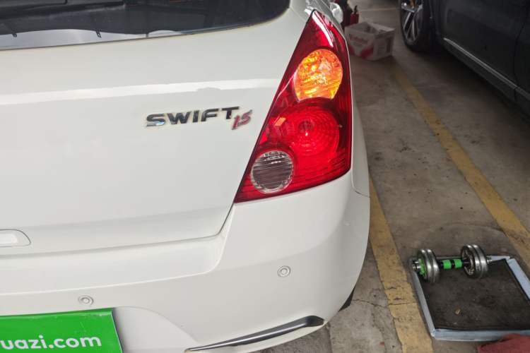 Used Suzuki Swift 2014 1.5L Automatic Fashion Edition Right Rear Taillight