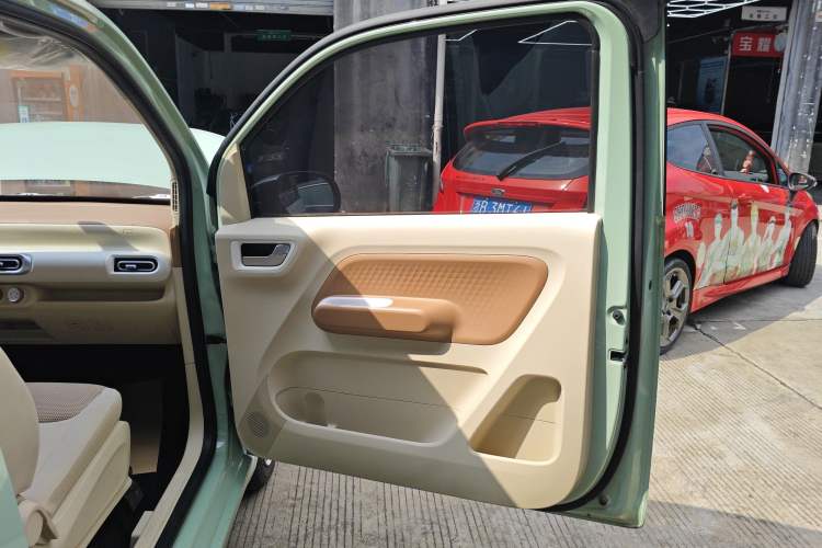 Used Wuling Hongguang MINIEV 2024 3rd Generation 215km Youth Edition