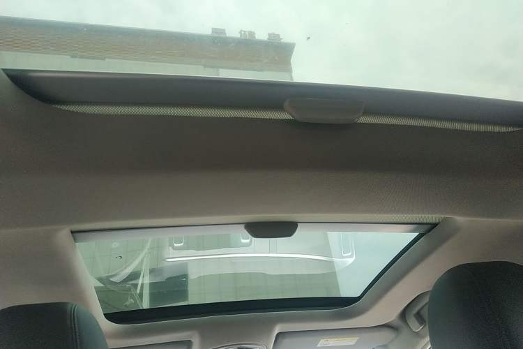 Used Citroen C6 2017 Revised Version 380THP Luxury Edition
