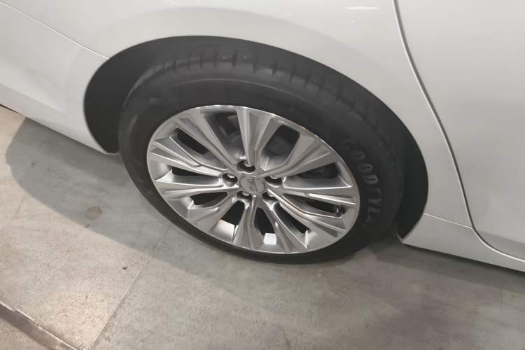 Used Cadillac CT6 2023 28T Platinum Edition