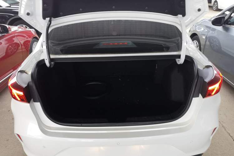 Used CHANGAN Eado 2023 Changan Edition PLUS Blue Whale NE 1.4T GDI DCT Prestige Version
