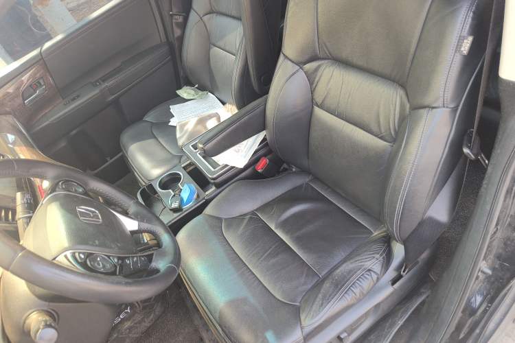 Used Honda Odyssey 2015 Updated Version 2.4L Smart Edition
