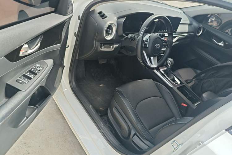 Used Kia K3 2019 1.5L CVT New Sharp Edition
