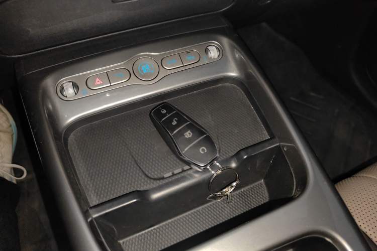 Used BYD Dolphin 2025 Intelligent Driving Version 410 km Fashion Edition