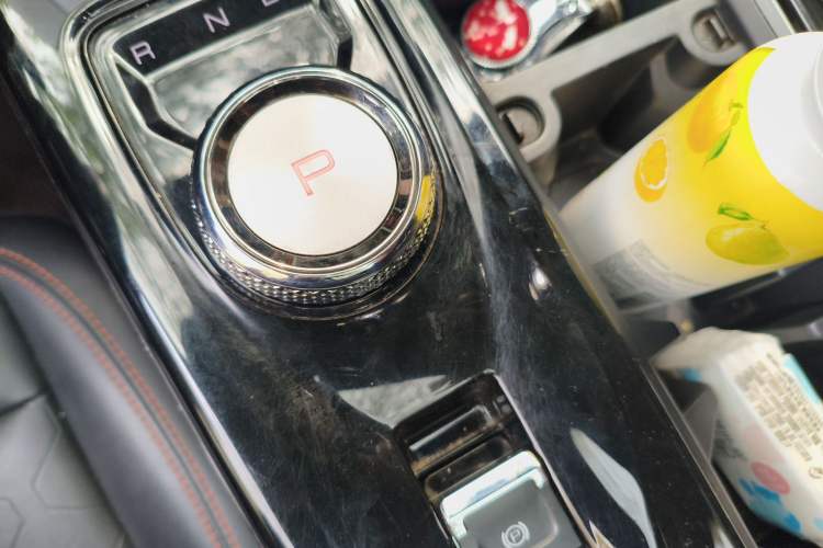 Used Haval DARGO 2021 1.5T DCT Two-Wheel Drive "Mǎquǎn" Edition Gear Lever