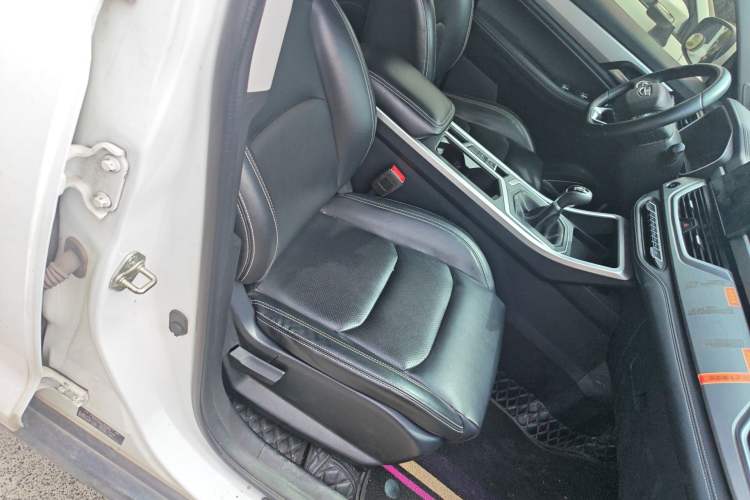 Used Geely Auto Vision X6 2020 1.4T Manual Luxury Model
