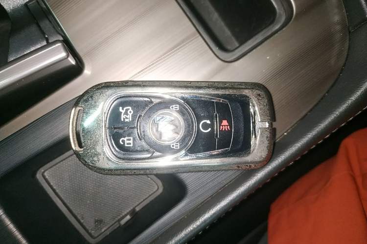 Used Buick LaCrosse 2022 552T Luxury Version
