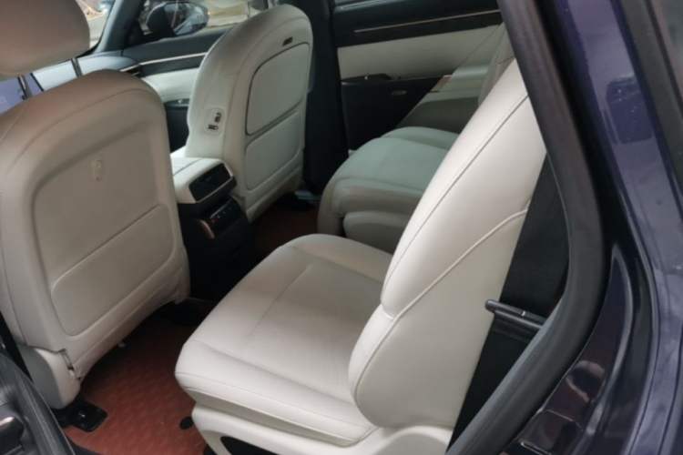 Used Dongfeng eπ eπ008 2024 636Max All-Electric Version 6 Seats Left Rear Seat