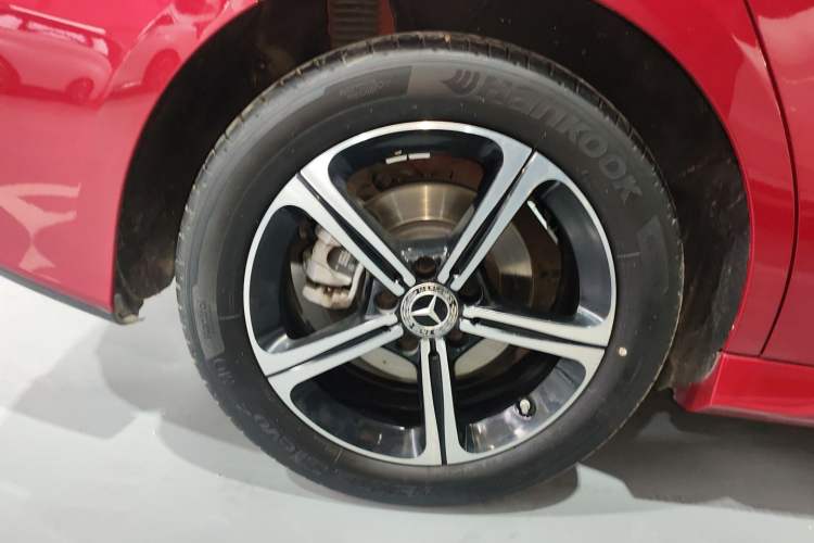 Used Mercedes-Benz A-Class 2022 Revised Version A 200 L Sport Sedan Fashionable Style