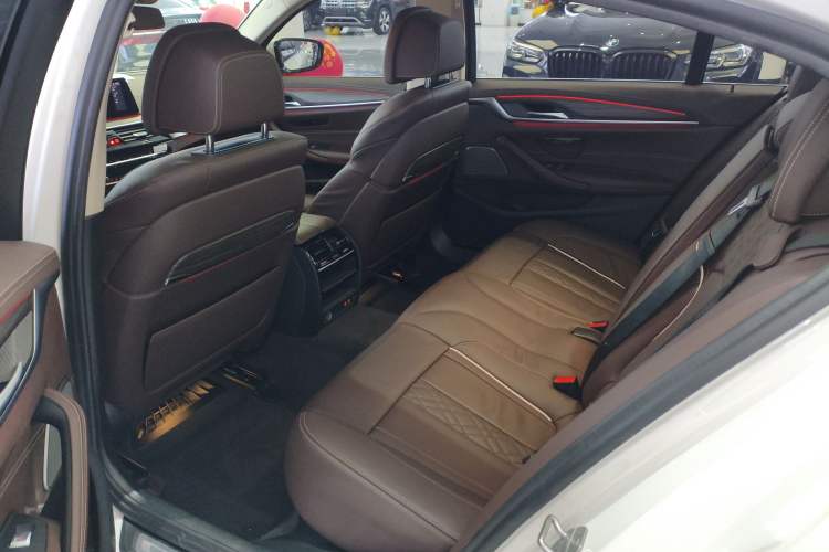 Used BMW 5 Series New Energy 2020 Mileage Upgrade Version 530Le Pioneer Edition