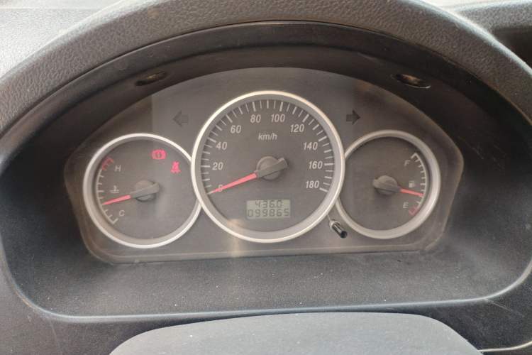 Used Dongfeng Xiaokang K07S 2016 1.2L Practical Version DK12-10
