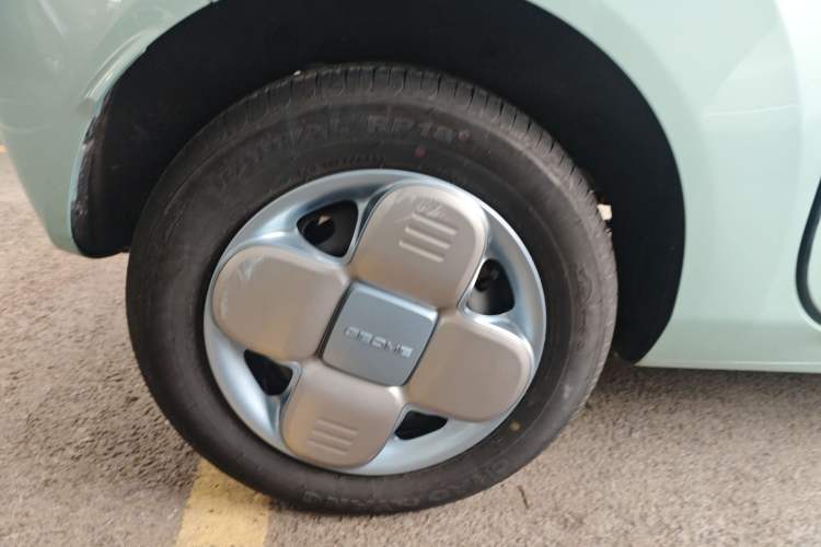 Used Geely Galaxy Panda 2023 Panda Mini 200km Endurance Bear Right Rear Wheel Hub