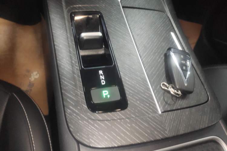 Used Venucia V DD-i 2023 110 km iE Version
