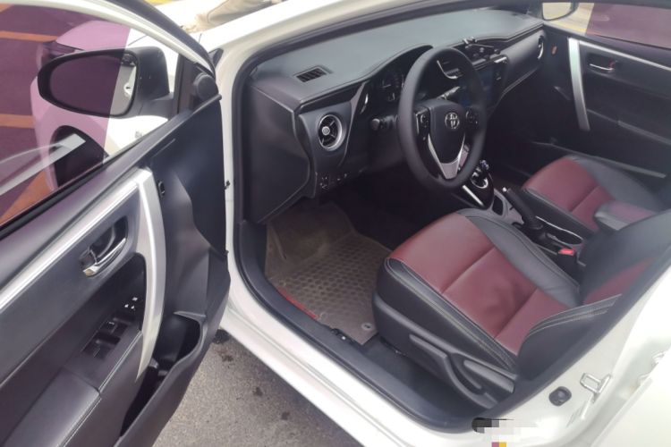 Used Toyota Corolla 2018 Dual-Engine 1.8L E-CVT Smart Edition