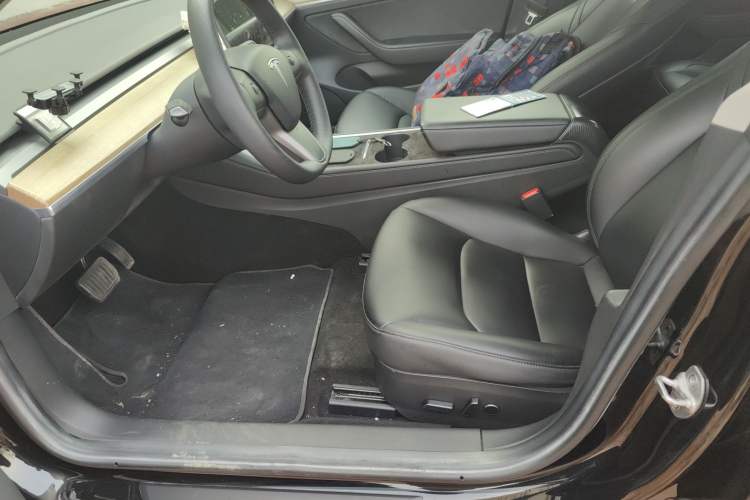 Used Tesla Model 3 2022 Rear-Wheel-Drive Version