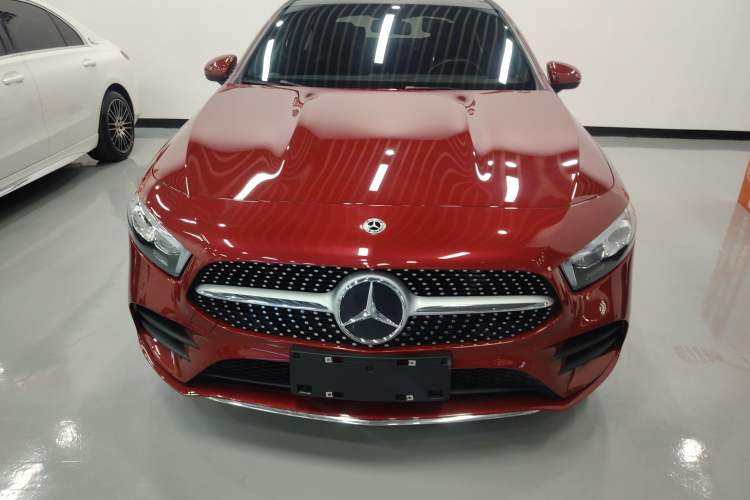 Used Mercedes-Benz A-Class 2022 Restyled A 200 L Sport Sedan Fashion Version Front