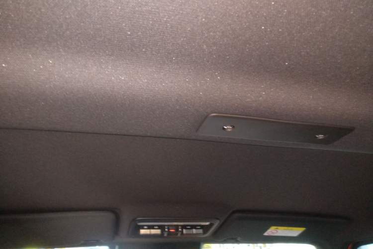 Used iCAR V23 2025 401 Two-Wheel Drive Intelligent Driving Version