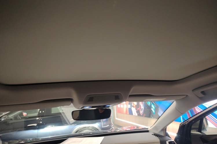 Used Volkswagen ID.6 CROZZ 2022 Long-Range PRO Edition
