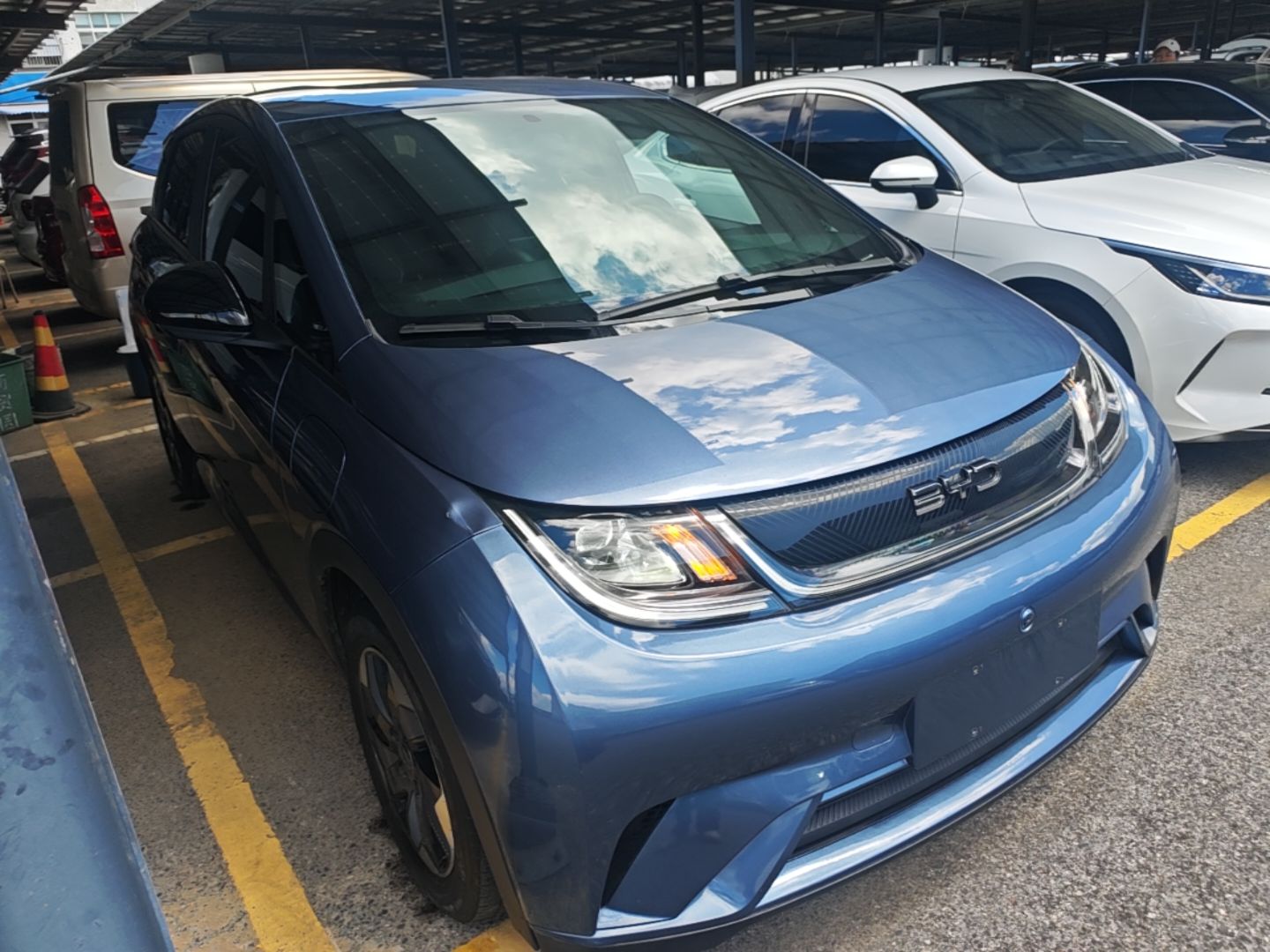 BYD Dolphin 2024 Honor Edition 420km Freedom Version — снимка 3