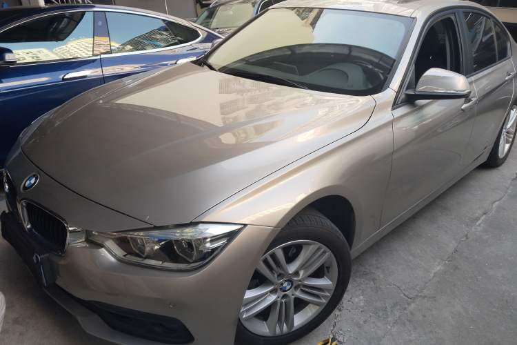 Used BMW 3 Series 2016 320i Fashion Model