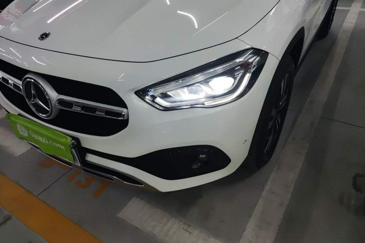 Used Mercedes-Benz GLA 2022 GLA 200 Left Front Headlight