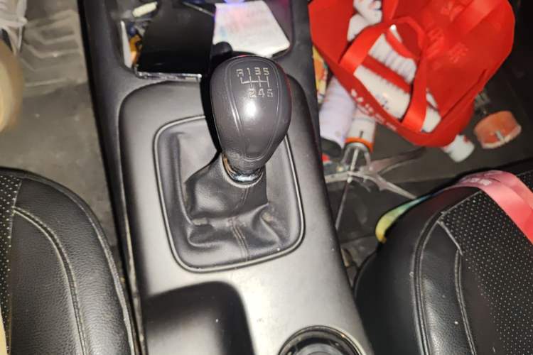 Used Kia K3 2015 1.6L Manual GL
