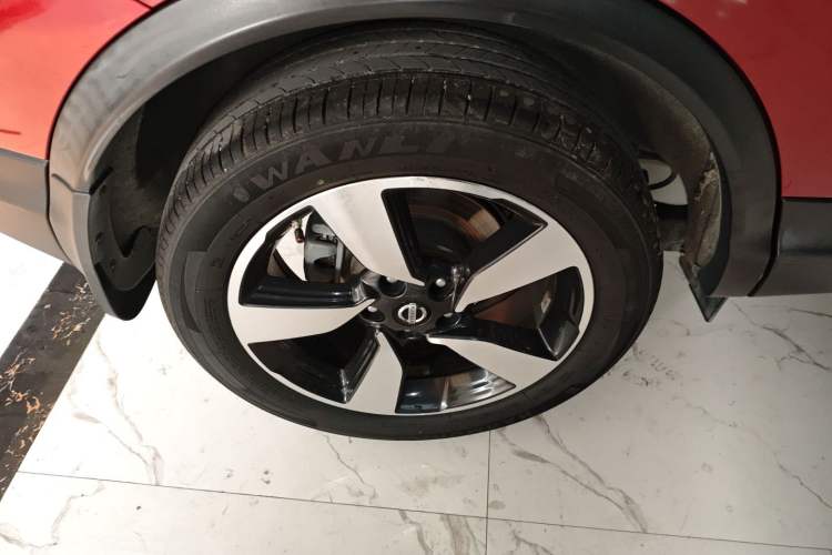 Used Nissan Qashqai 2016 2.0L CVT Luxury Edition Right Rear Wheel Hub