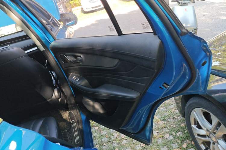 Used Roewe RX5 MAX 2019 300TGI Automatic 4G Connect Luxury Edition
