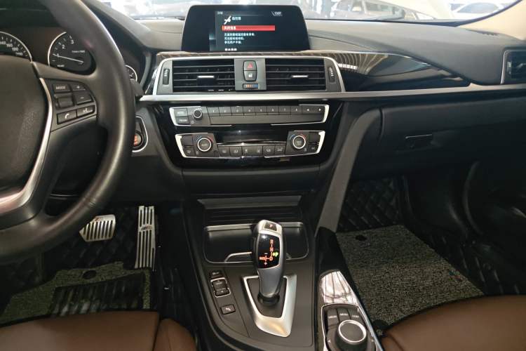 Used BMW 3 Series 2018 320Li Fashion Model