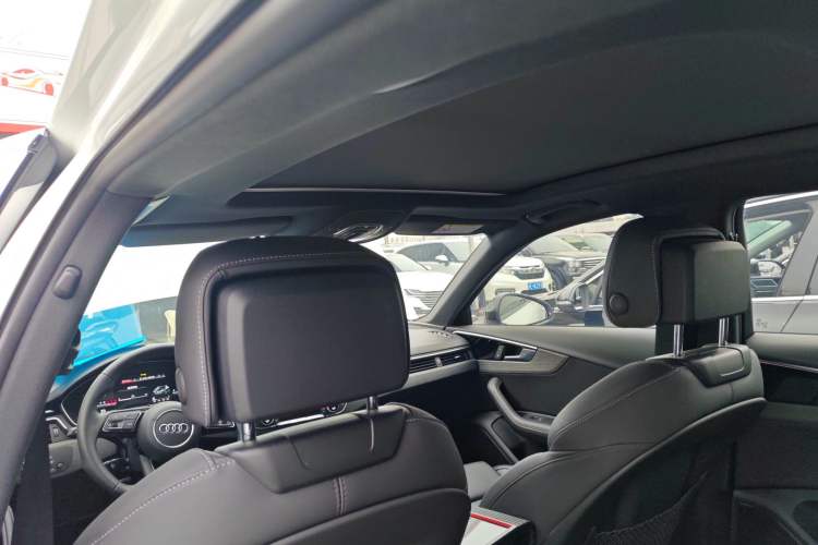 Used Audi A4L 2023 40 TFSI Luxury Dynamic Model