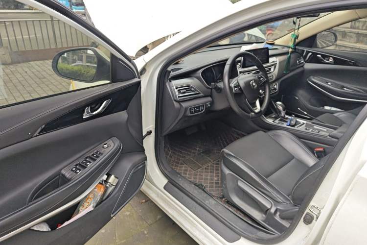 Used CHANGAN Ruicheng CC 2020 1.5T Automatic Xuanrui Model
