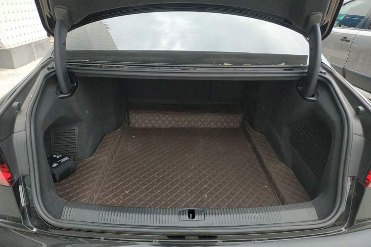 Used Audi A8 2021 A8L 50 TFSI quattro Comfort Model Trunk