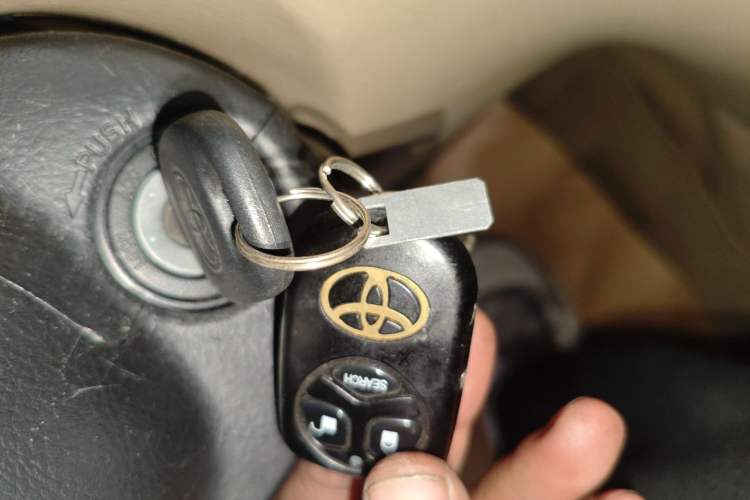 Used Toyota Corolla EX 2013 1.6L Manual Excellence Edition