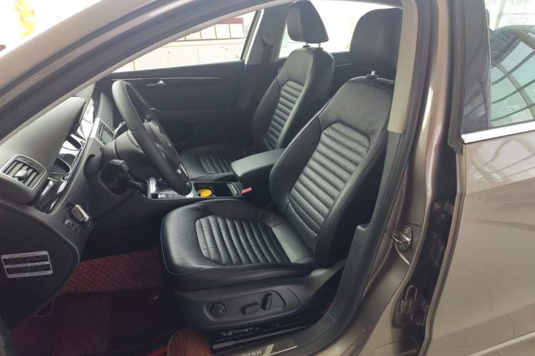 Used Volkswagen Magotan 2013 1.8TSI Luxury Model Left Front Seat