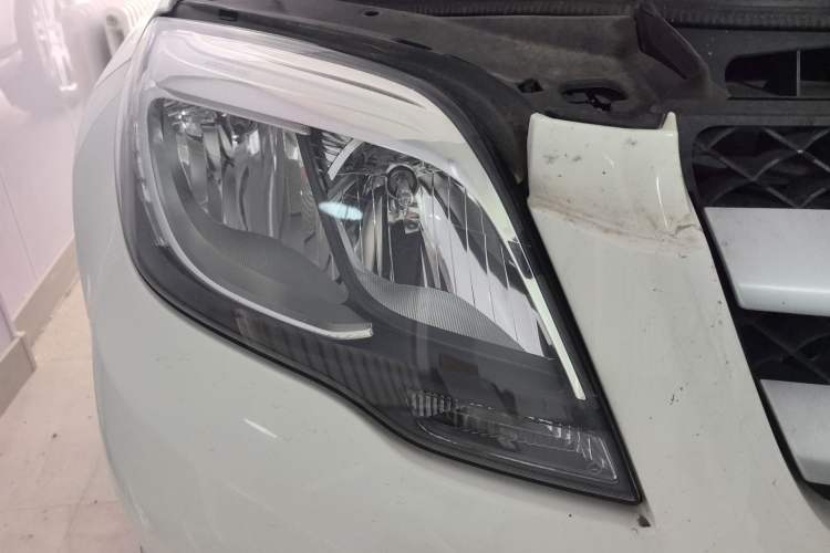 Used Mercedes-Benz GLK-Class 2014 GLK 260 4MATIC Dynamic Model