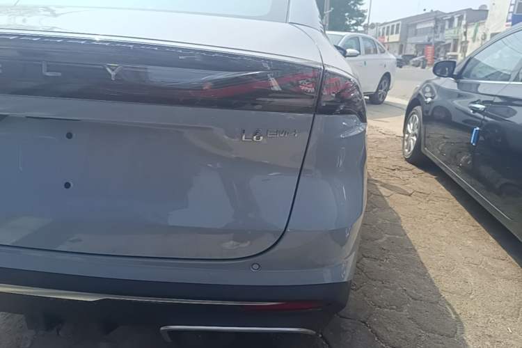 Used Geely Galaxy L6 2025 EM-i 140km Explorer+ Edition
