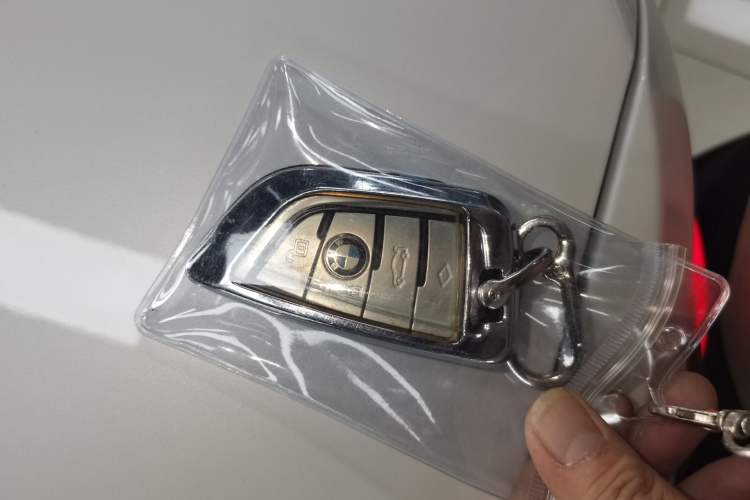 Used BMW 5 Series 2021 530Li Leading Model M Sport Package Vehicle Key