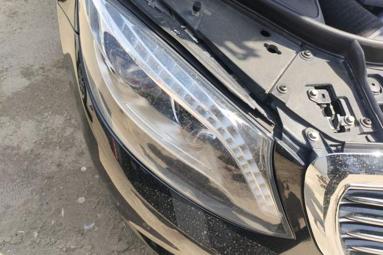 Used Mercedes-Benz S-Class 2014 S 500 L 4MATIC Right Front Headlight