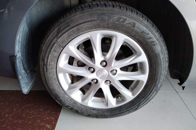 Used Buick GL6 2018 18T 6-Seater Elite Model
