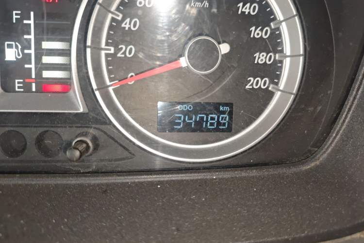 Used FAW Xiali N5 2014 1.0L Manual Standard Edition