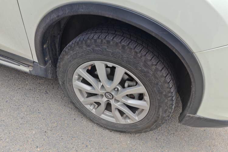 Used Nissan X-Trail 2017 2.0L CVT Comfort Edition 2WD Right Front Wheel Hub