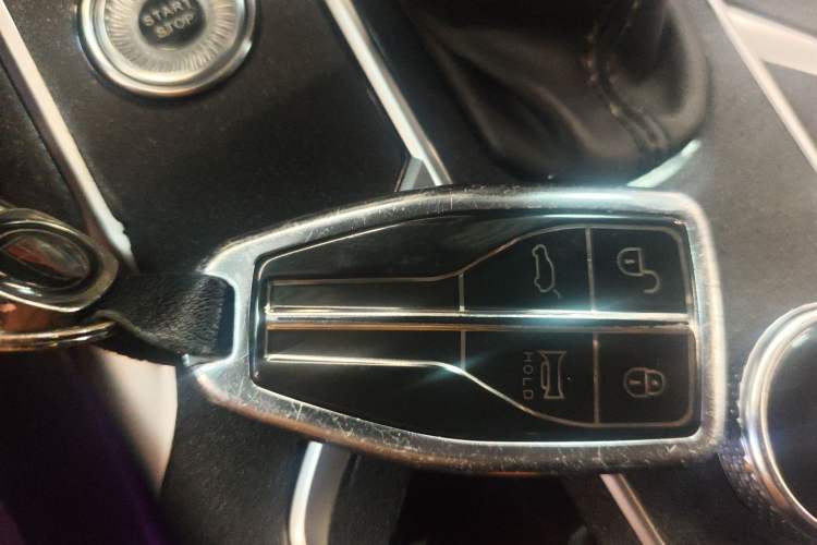 Used Hongqi HS5 2022 2.0T Smart Connect Flagship All-Wheel-Drive Version Vehicle Key