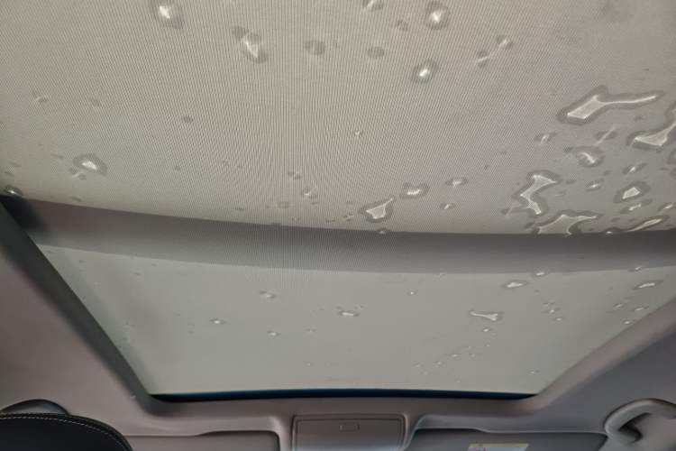 Used Volkswagen Tiguan L 2017 330TSI Automatic Two-Wheel Drive Flagship Edition Headliner