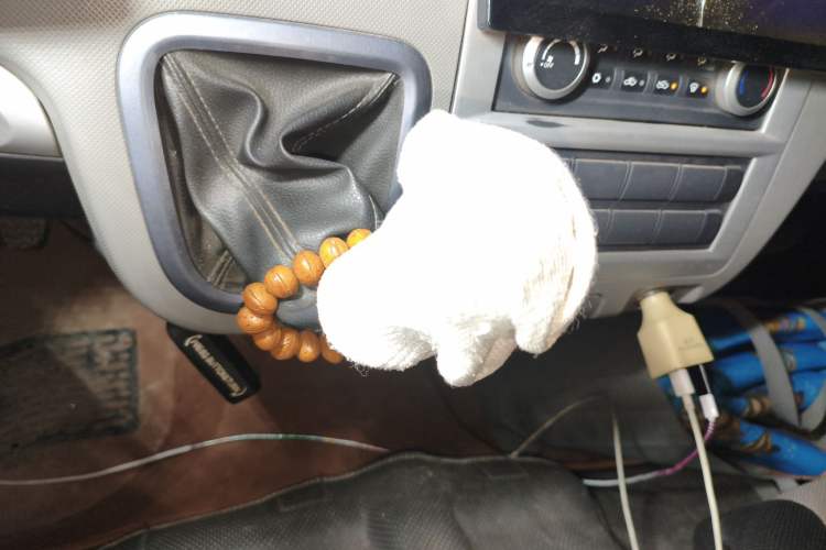 Used Foton Scenic G7 2016 2.0L Commercial Version Long Wheelbase High Roof – 4Q20M