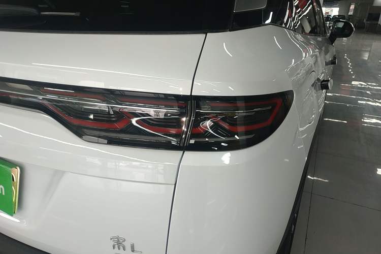 Used BYD Song L DM-i 2025 Intelligent Driving Version 112 km Leading Trim