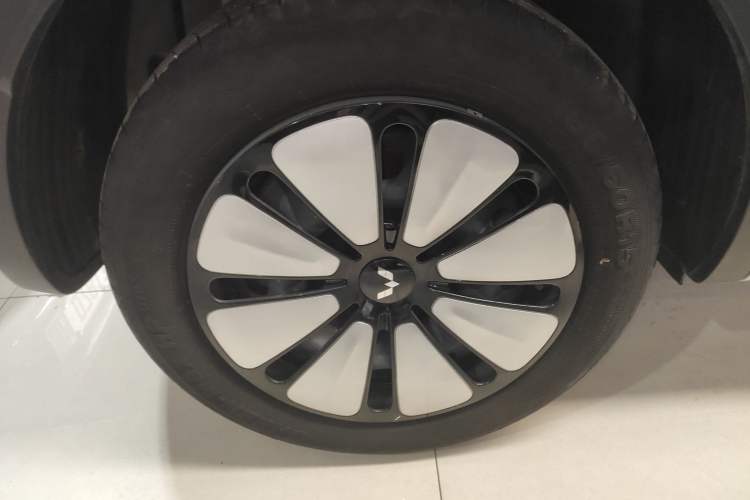 Used Wuling Bingo 2023 410 km Lingxi Deluxe Edition