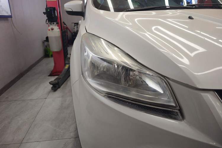 Used Ford Kuga 2015 1.5L GTDi Two-Wheel Drive Fashion Edition
