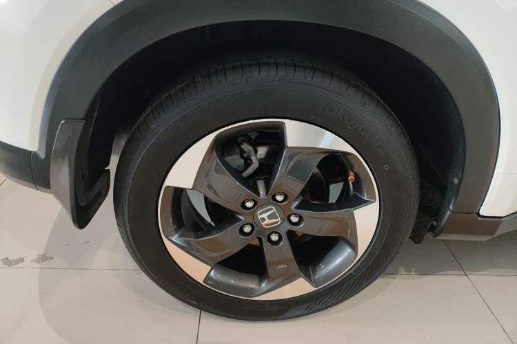 Used Honda Vezel 2015 1.8L CVT 2WD Luxury Model