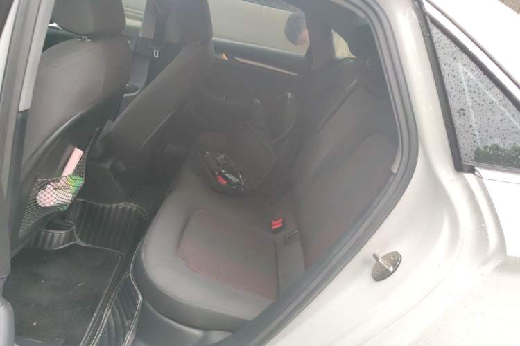 Used Audi A3 2020 Limousine 35 TFSI Ambition China VI Left Rear Seat