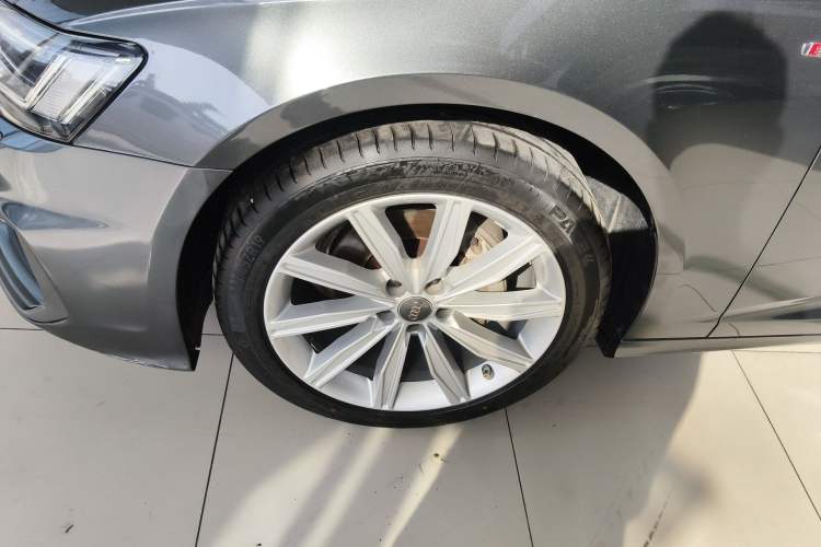 Used Audi A6 2020 Avant Futurist 40 TFSI Luxury Dynamic Model Exterior 4